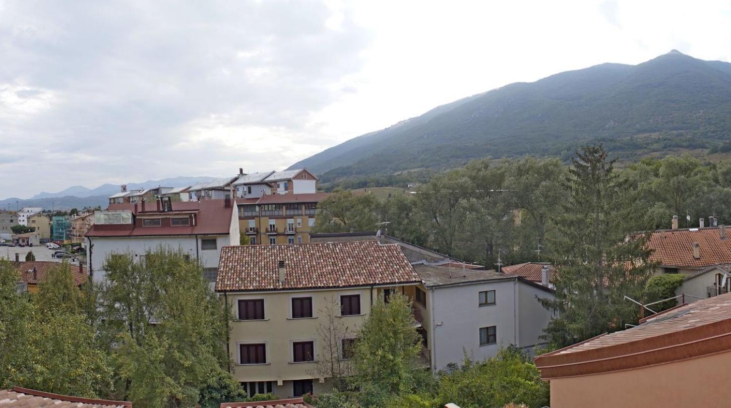 Casa Vacanze Donna Lucia Castel Di Sangro Zewnętrze zdjęcie